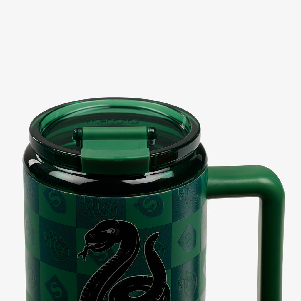 HARRY POTTER HOGWARTS™ House 32 Oz Travel Mug
