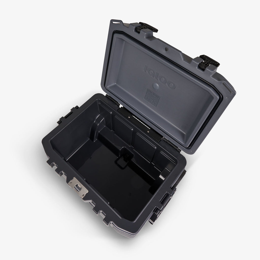 Trailmate® 52 Qt Roller Cooler